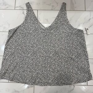 NWT Old Navy XL Tall Floral‎ Print Tank Top Blouse